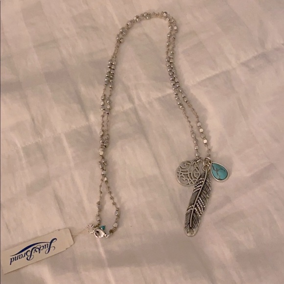 Blue Marble Leaf Chain Necklace - Picture 2 of 9